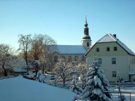 Blick zur Kirche